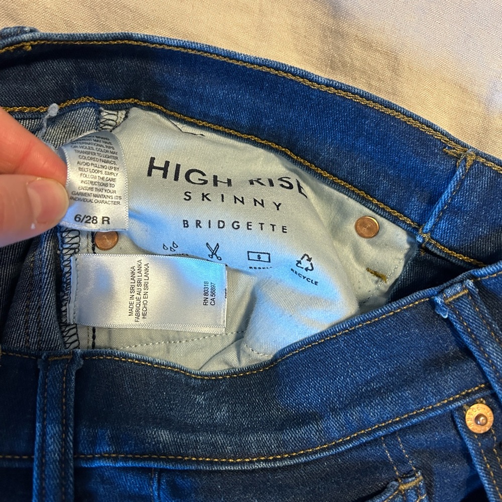 Lucky Brand High Rise Bridgette Skinny Jeans size 6/28R